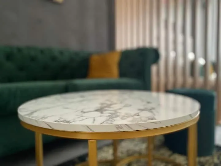 Eden - Amazing Studio - Bucharest Central Location Apartment